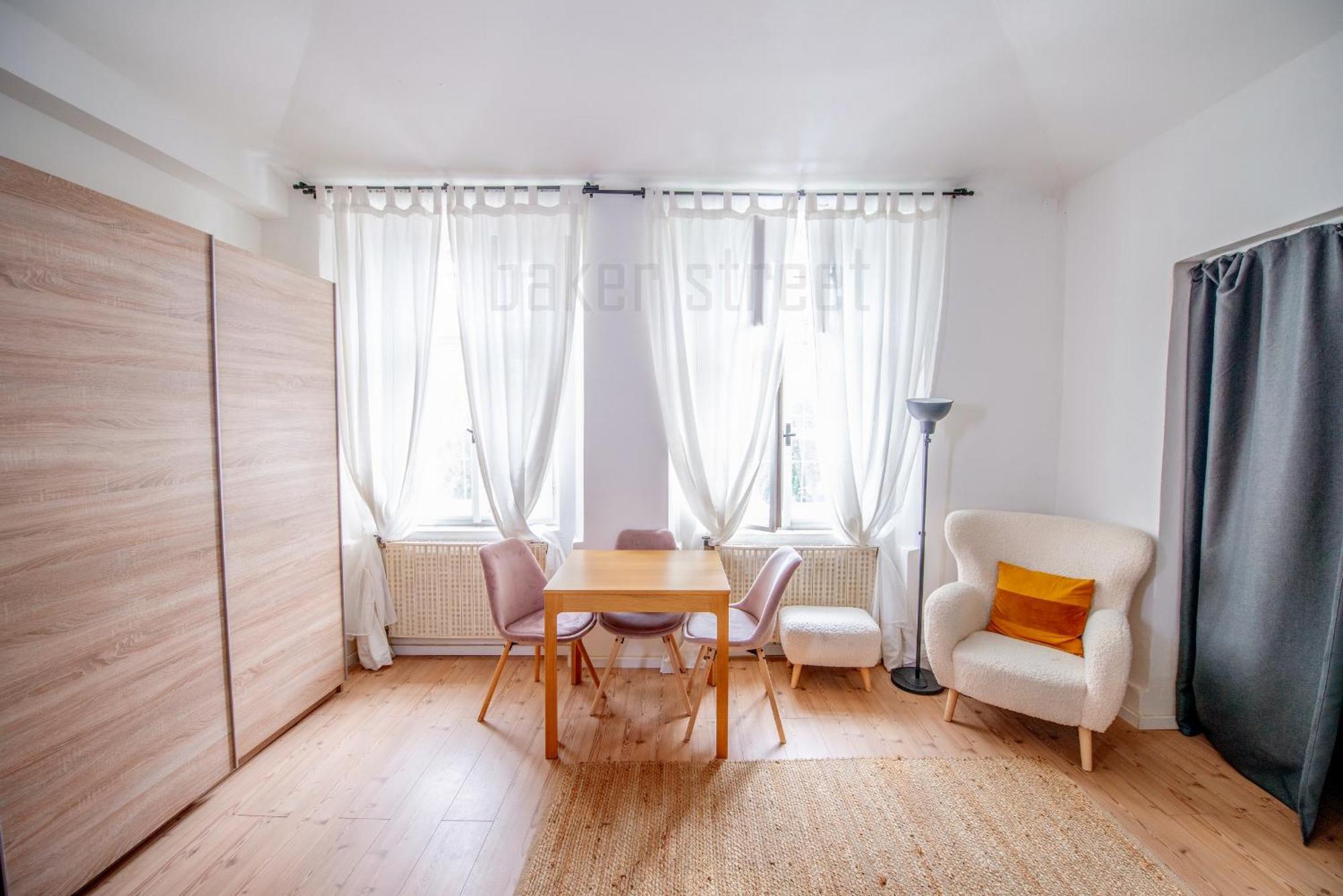 Cozy Apartment Close To Palmovka Praha Bagian luar foto